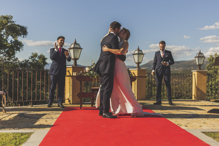 Boda de Natalia y Adrián en Aldea Santillana, Madrid, foto 67