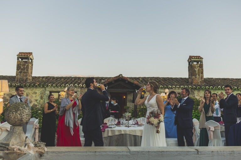 Boda de Natalia y Adrián en Aldea Santillana, Madrid, foto 85