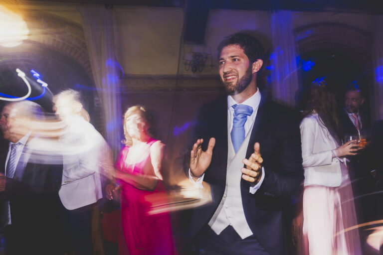 Boda de Natalia y Adrián en Aldea Santillana, Madrid, foto 96